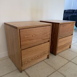 Nightstands Modern Wooden (Set of 2) – Like New, Fully Assembled (Mesitas de noche)