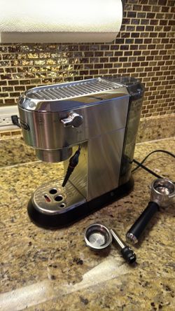 Delonghi dedica espresso machine
