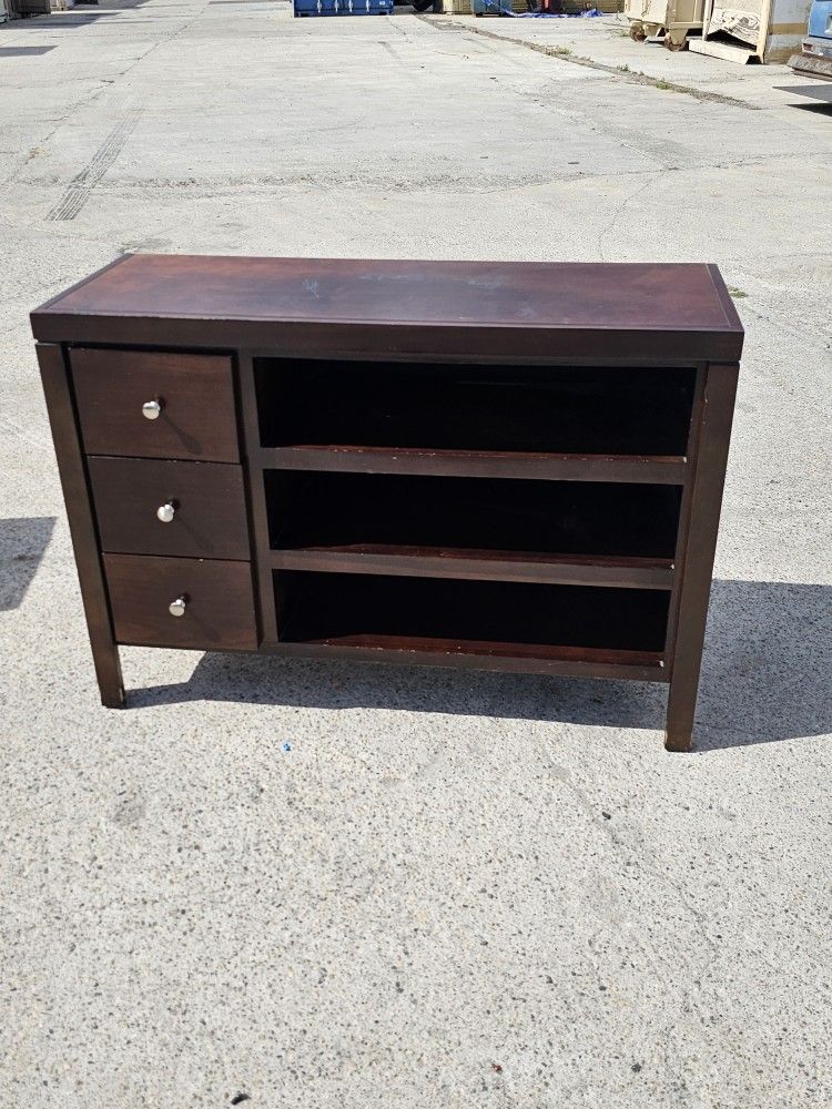 Nice Tv Stand 43" W17" D 30" H