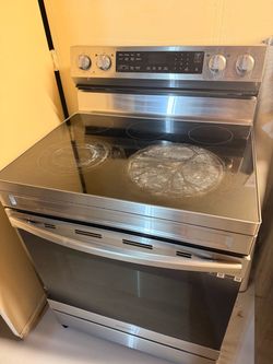 Samsung - 30 in. Wide 5 Elements Freestanding 6.3 cu. ft. Electric Range with WiFi, No-Preheat Air Fry & Convection - Stainless Steel
