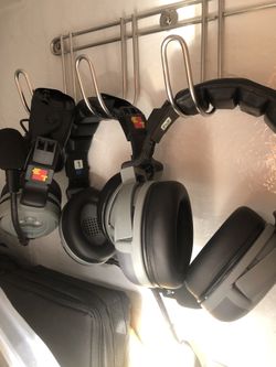 Constant wireless headset with Mic