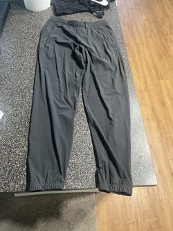 Lululemon surge Joggers MEN for Sale in Sunset Valley, TX - OfferUp
