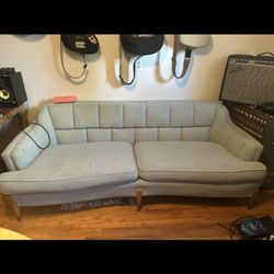  Vintage Couch