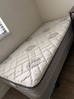 Twin bed metal frames box spring n mattress