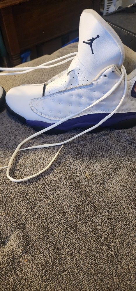 Size 11 - Air Jordan 13 Retro Lakers