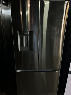 Samsung 30”wide (22cu.ft.) Stainless Steel 3-door Refrigerator