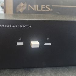 Niles DPS-1 Amplifier/Speaker A-B Selector
