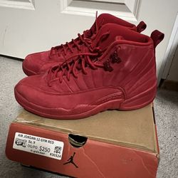 VNDS JORDAN 12 GYM RED SIZE 9