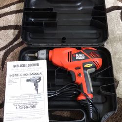 BLACK & DECKER. ELECTRIC DRILL 3/8”