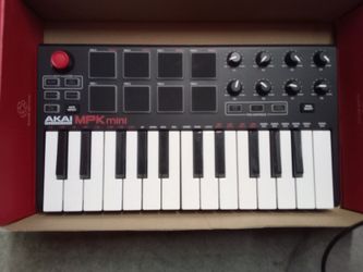 Akai mini midi keyboard
