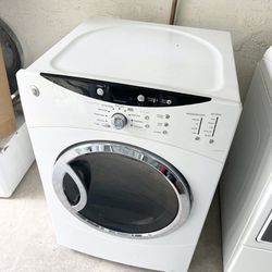 GE, Electric dryer, drying machines, Clean and ready to go. 30 day guarantee. Delivery and installation is available for a fee. Delivery will require 