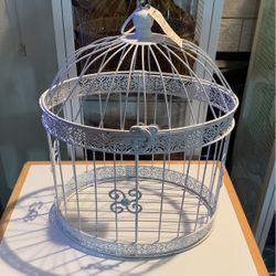 White Metal Vintage Bird Cage 