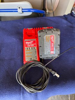 Milwaukee Battery Charger