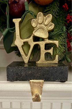 New Pet Stocking Holder