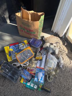 Mixed Lot of Hardware and Home Items