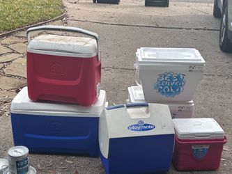 Ice chests/coolers