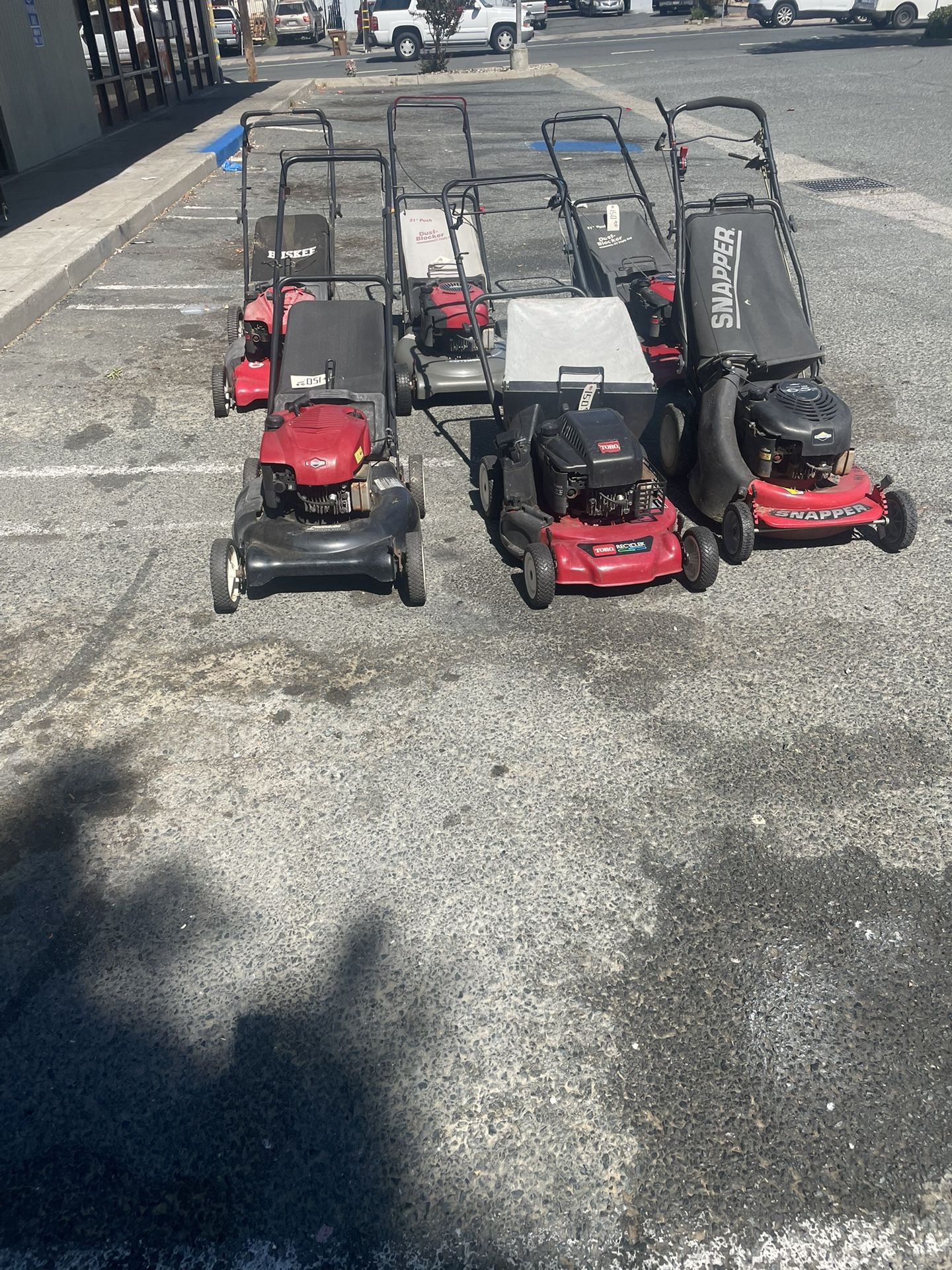 Preowned lawnmowers Mars All In Good Working Condition