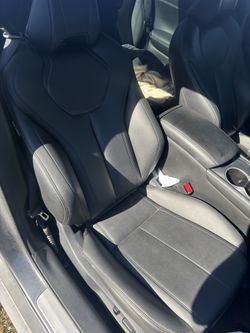 Q60 Black interior seats