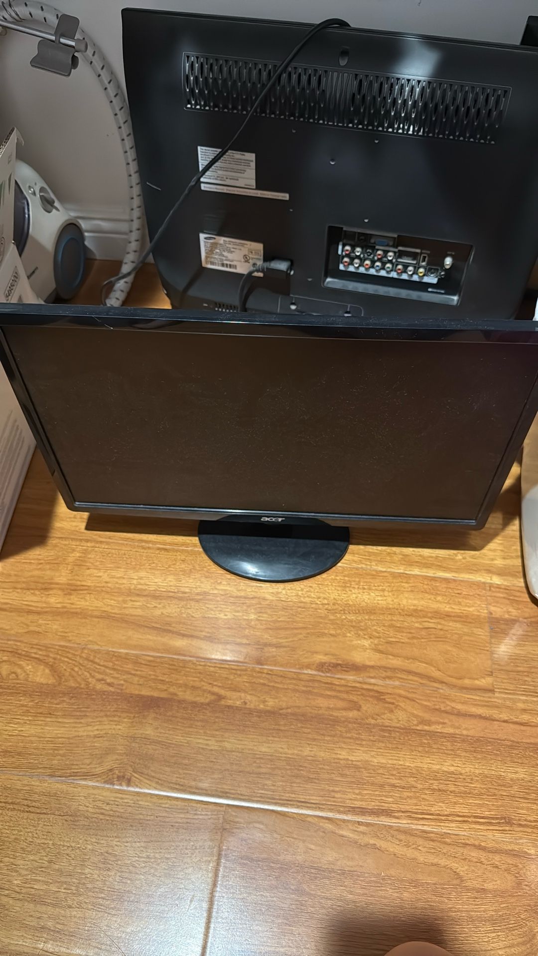 21 Inch HD Computer Monitor
