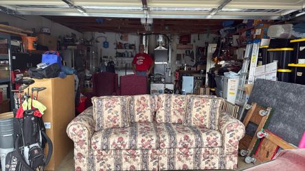 Free Sofa