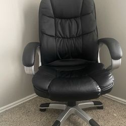 Computer chair