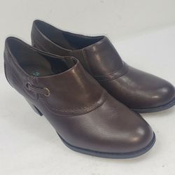 Yuu Womens Slip on Clogs Heels Shoes Brown Leather  Size 8 M