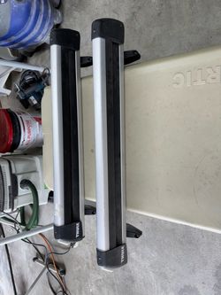 Thule SnowPack Ski/Snowboard Rack - Large