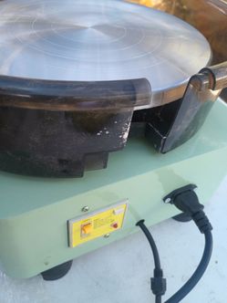 Pottery Wheel Machine