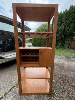 Solid wood wine cabinet