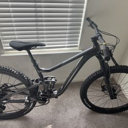 Giant Trance X Mountain Bike