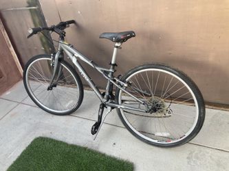 GT Aluminum Frame Mountain Bike