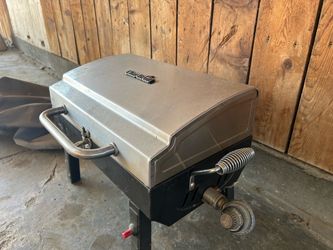 Charbroil grill small gas grill