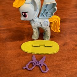 My Little Pony Play-Doh Rainbow Dash Shipping Available