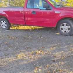 2004 Ford Pickup Truck