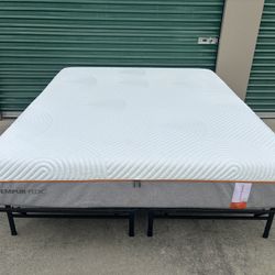 Cal King Mattress And Split Box Springs