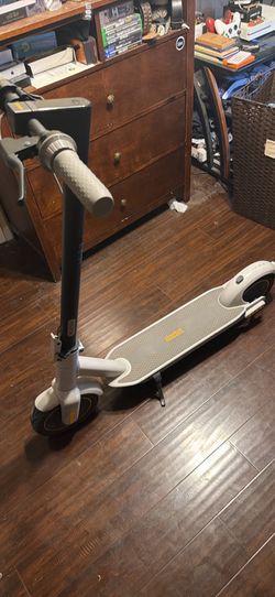 Electric scooter