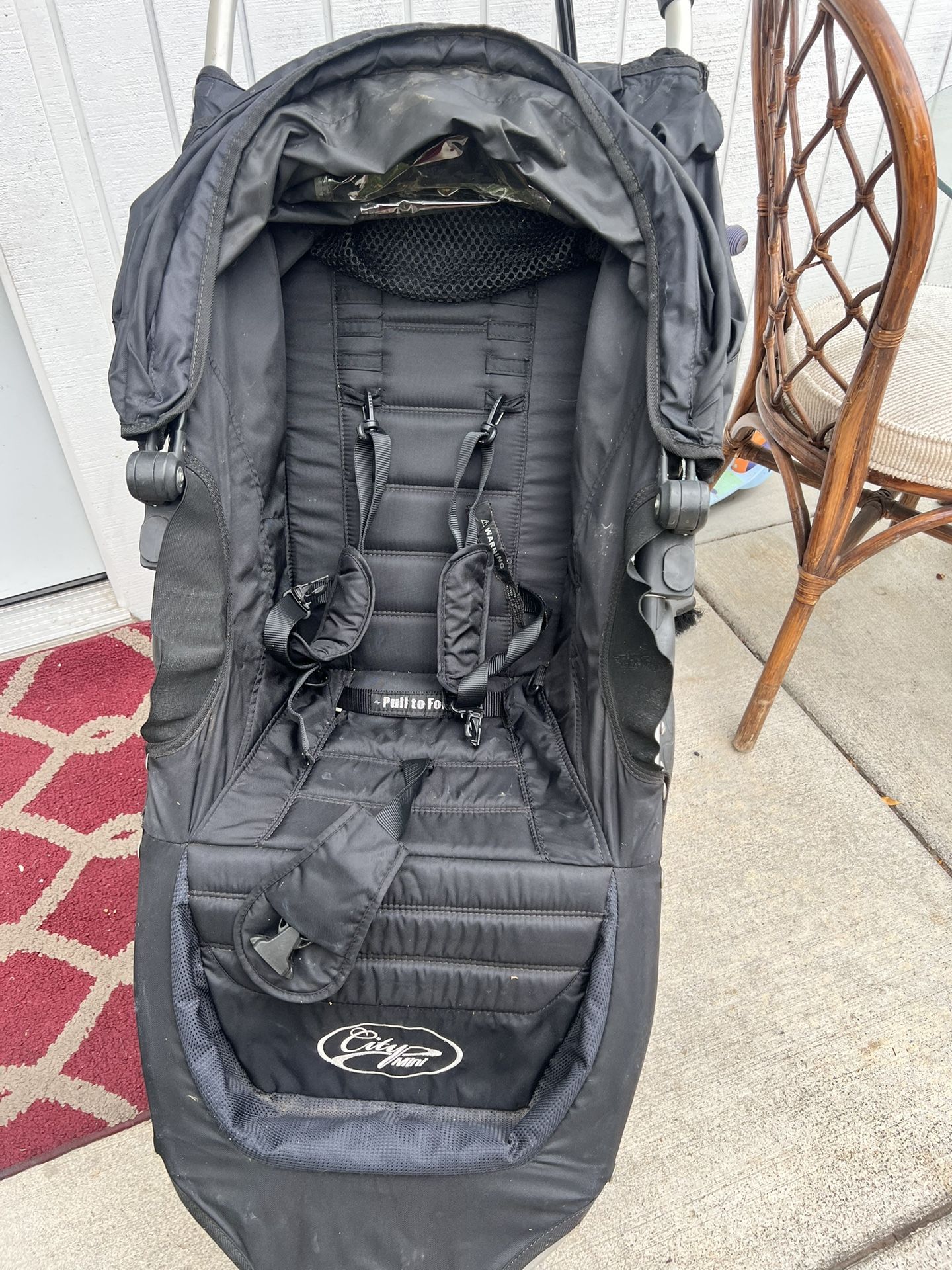 Baby/Toddler Stroller!