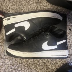 CDG/SUPREME AIRFORCE SIZE 9