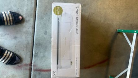 CRICUT EXPLORE AIR 2 smart cutting machine