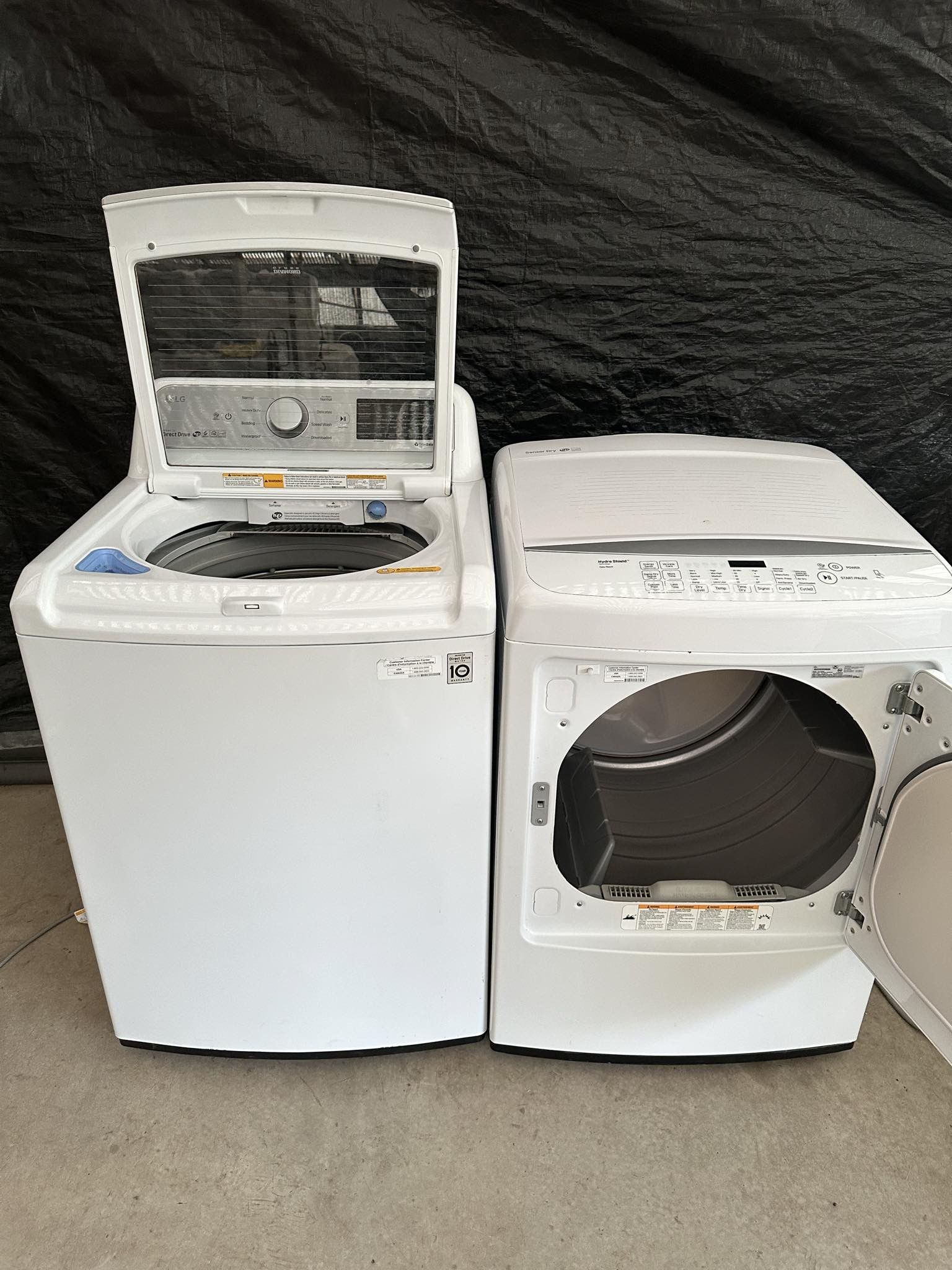 LG Washer And Gas Dryer Laundry Set