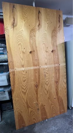 Plywood sheet