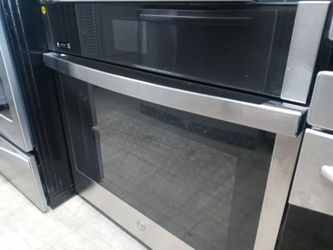GE 30" stainless steel single wall oven - Free delivery