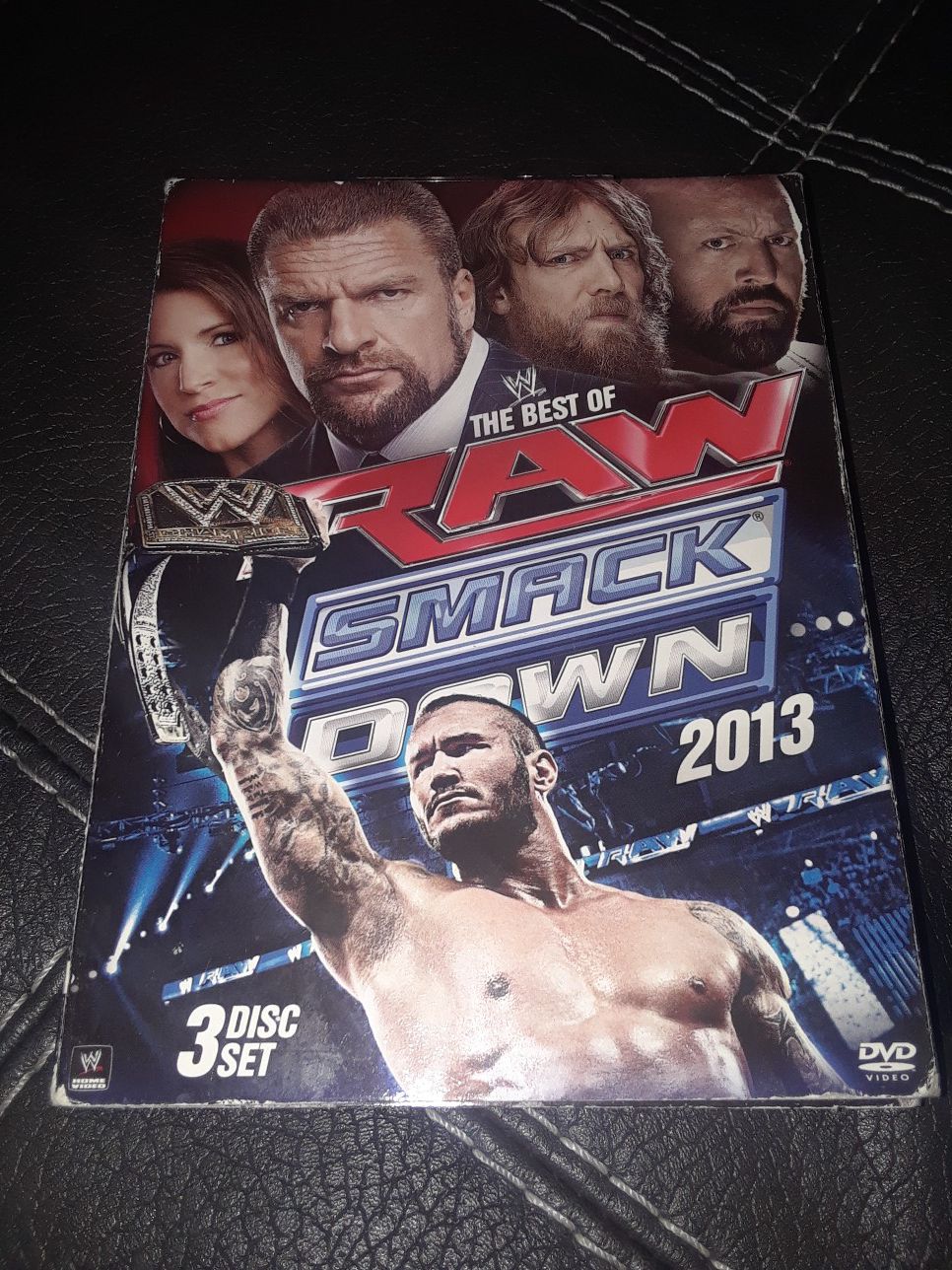 WWE RAW 2013 DVD SET SMACK DOWN