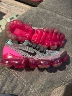 Nike air vapor max  women  size  6.5