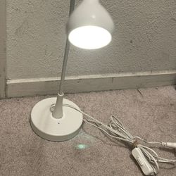 COMPACT DESK/TABLE LED LAMP W/ LONG FLEXIBLE NECK 