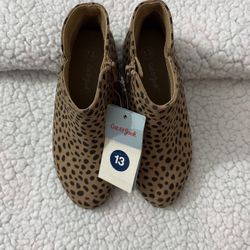 Cat & Jack Size 13 