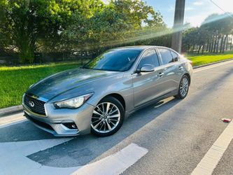 2018 INFINITI Q50
