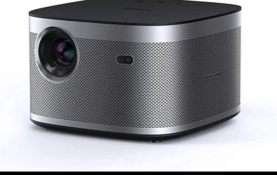 xgimi horizon. less then 10 hours use.