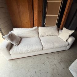 Jeromes Sofa - Very Comfortable!