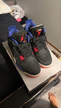 Retro 4 rare air size 9.5